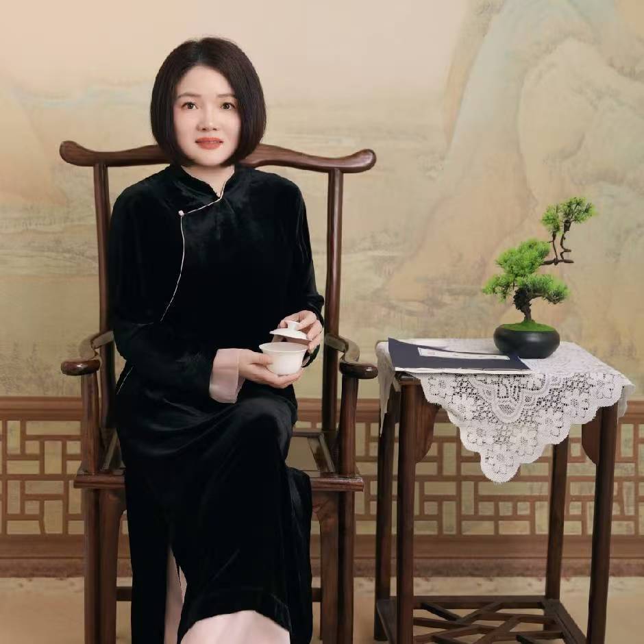 翁爱琴学员照片